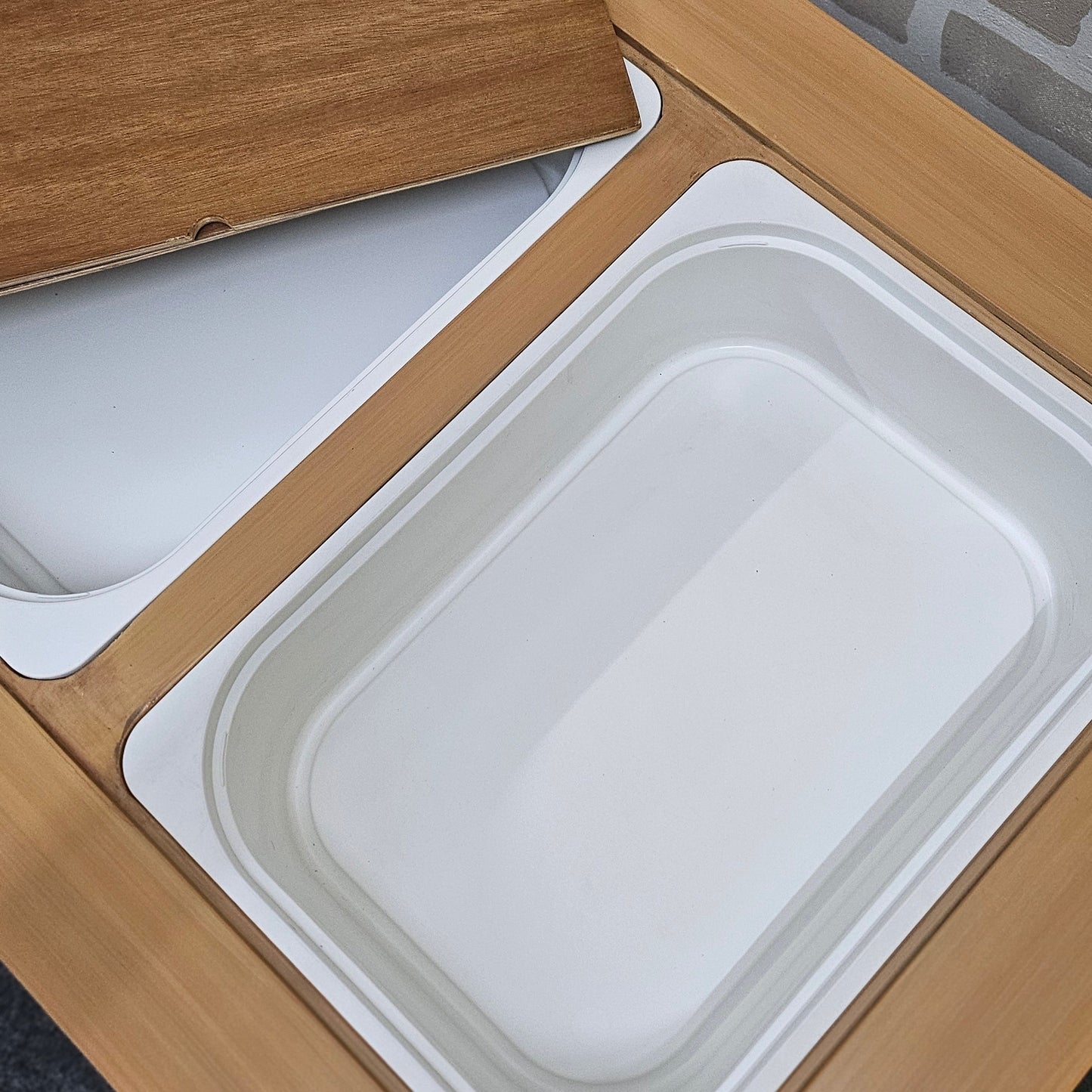 SENSORY TABLE