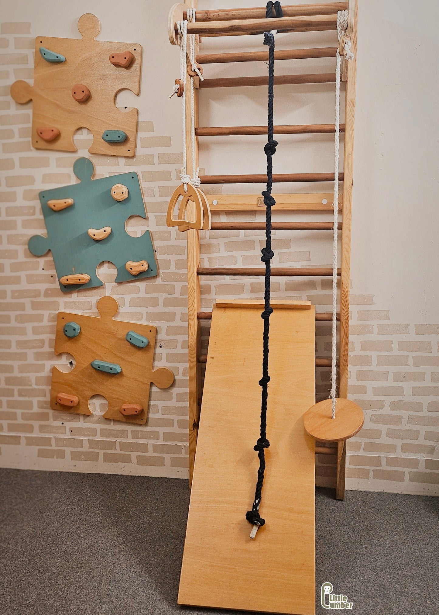 CLIMB QUEST TRIO (CLIMBING WALL)